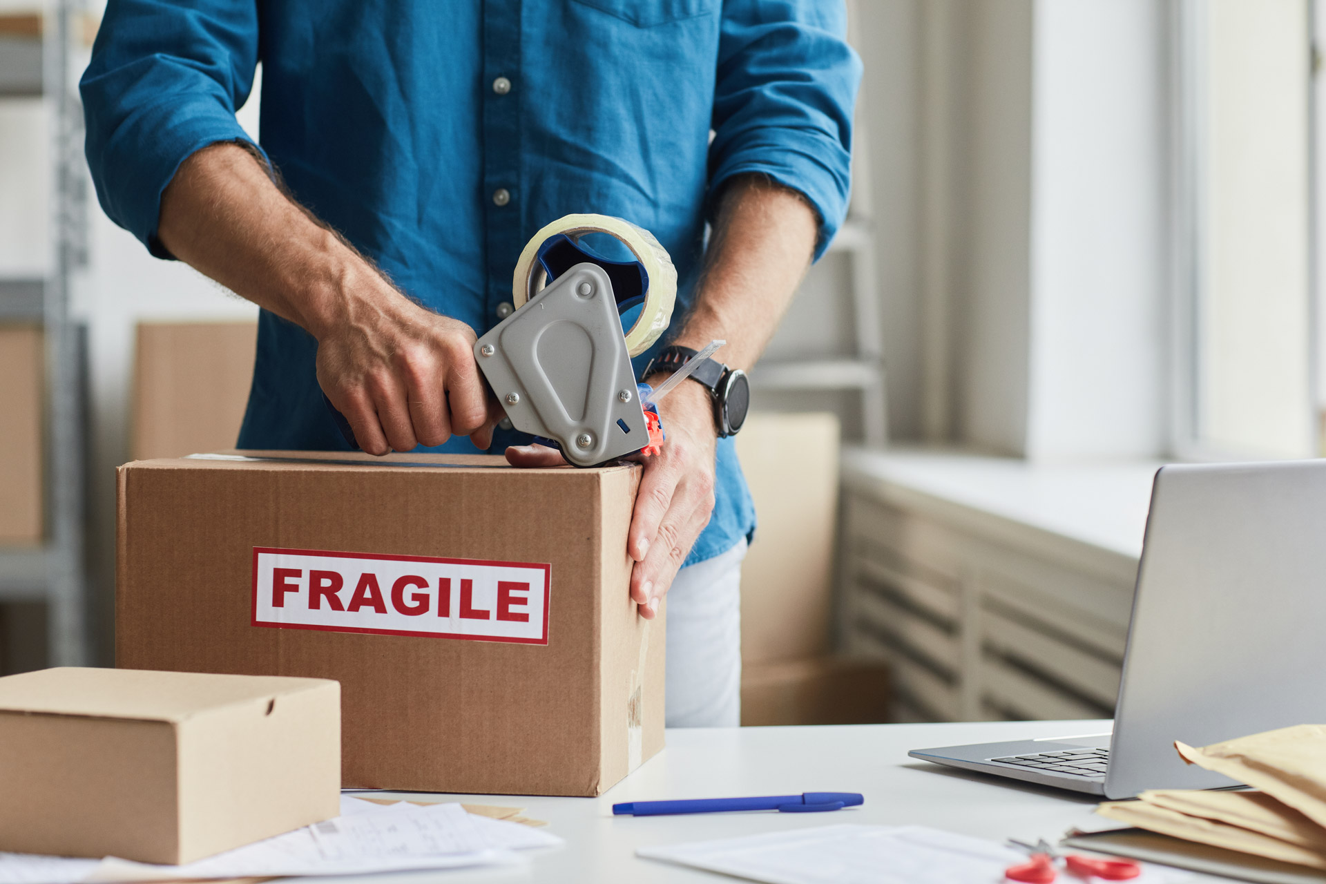 通信事業・卸売業